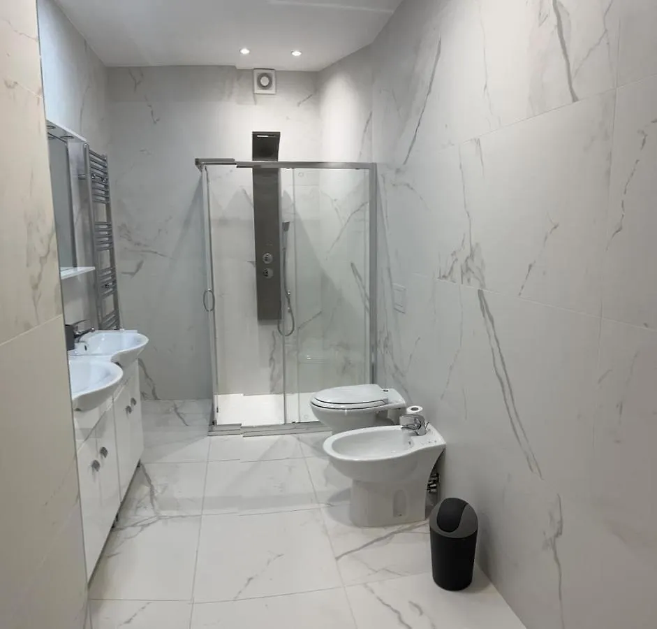Villa Milano Apt. N. 1 0*, Milan